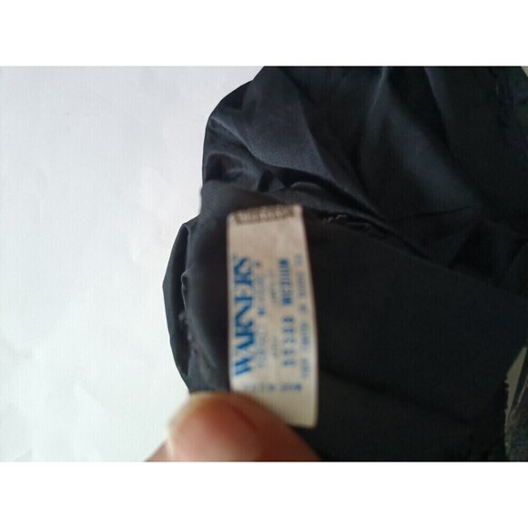 Warner's Perfect Measure Half Slip Size Medium Curved Hem Black Silky Lace Trim - Picture 4 of 10